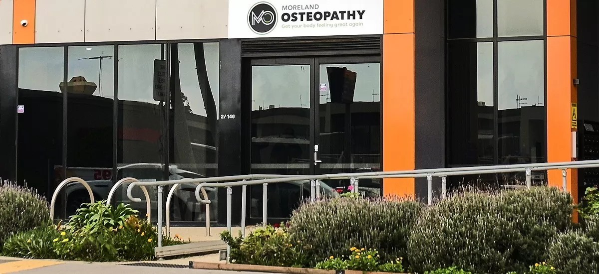 Outside the front of the Moreland Osteopathy clinic in Coburg.
